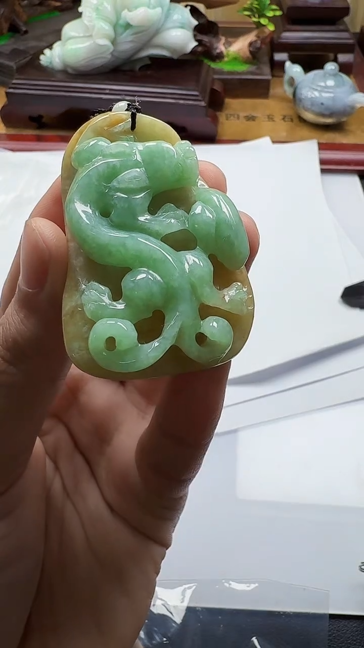 吊坠(不含链)未镶嵌翡翠1