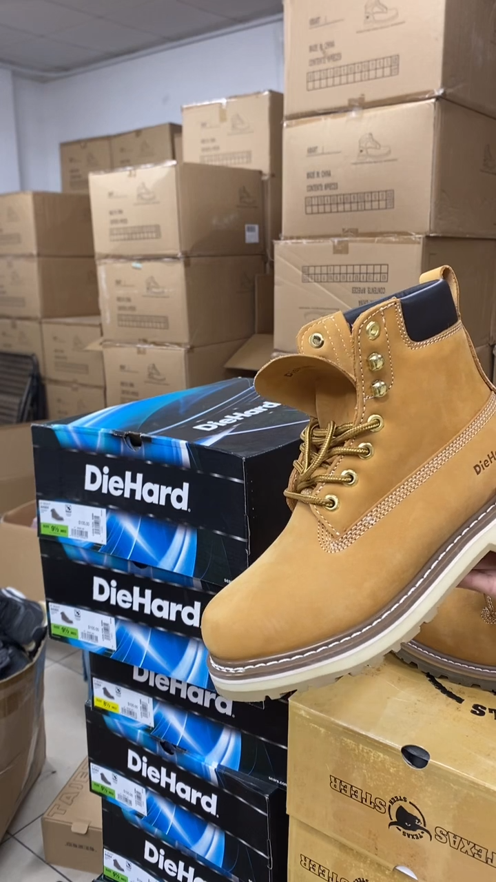 牛皮42码，84101，运动鞋码，工装靴 默认瑕疵