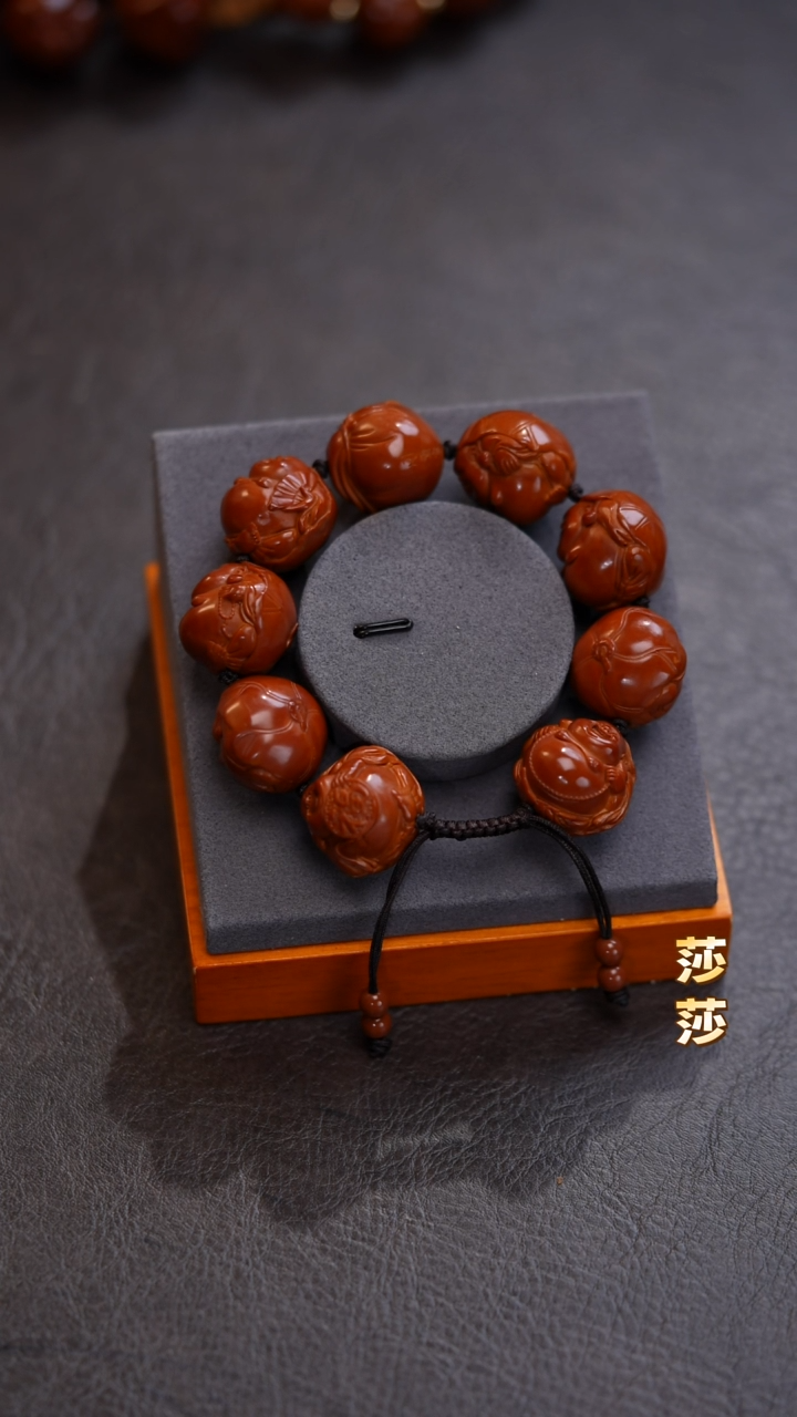 吊坠橄榄核江*J橄榄核