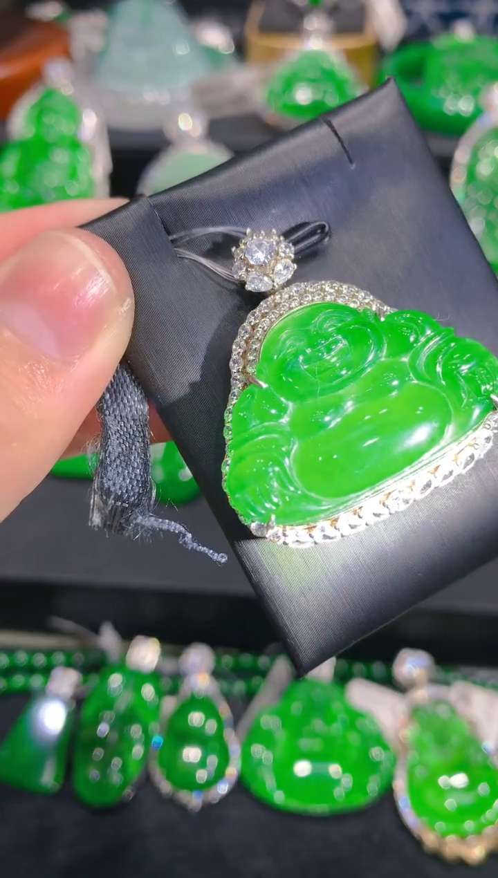 【闪购商品】翡翠颈饰银S925镶嵌37一季