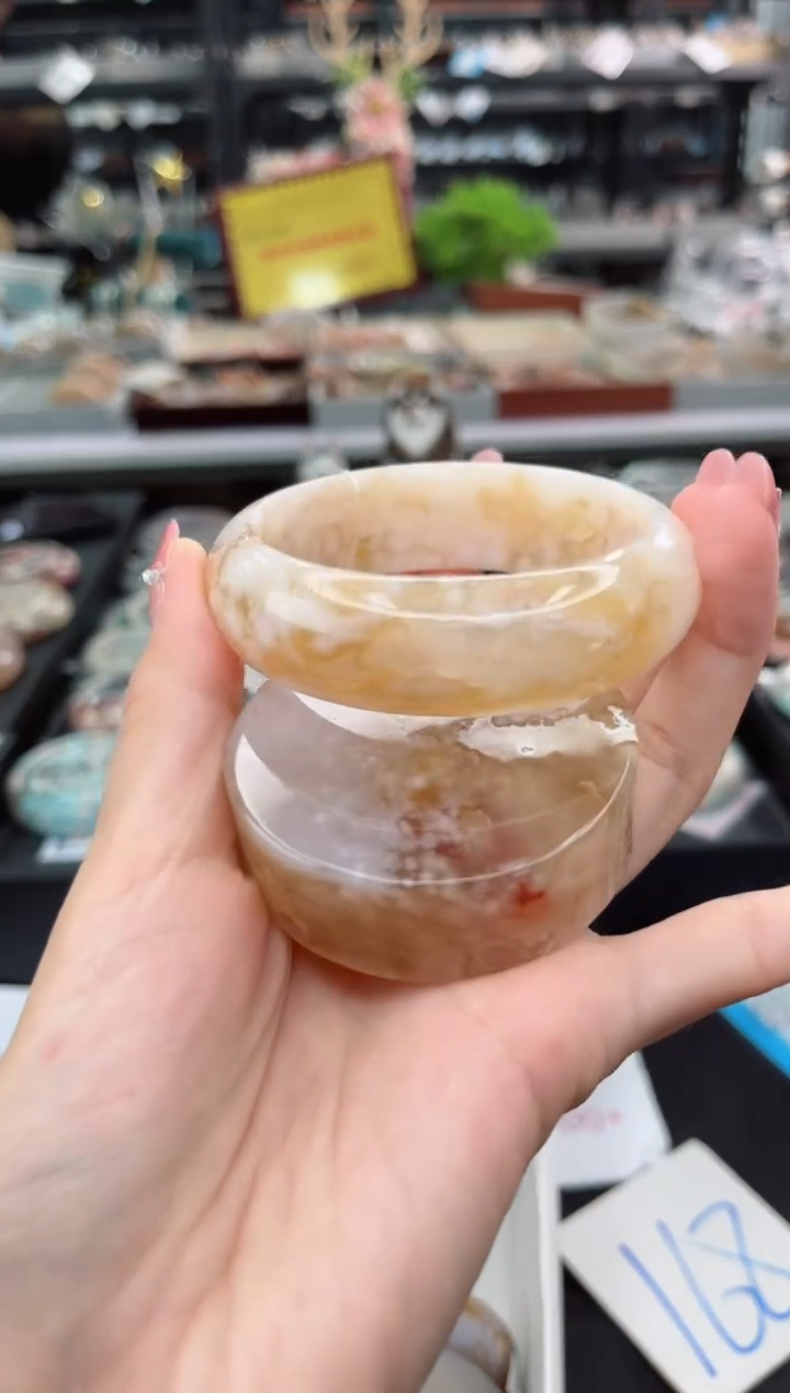 【闪购商品】石英质玉手镯未镶嵌57圈口（赠品镯心）1674168