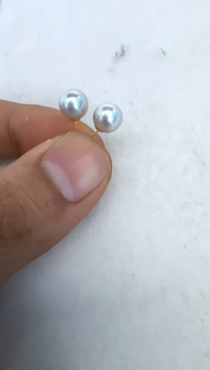 【闪购商品】海水珍珠耳饰18K金镶嵌耳钉
