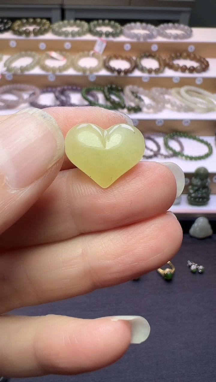 颈饰未镶嵌和田玉130号链接