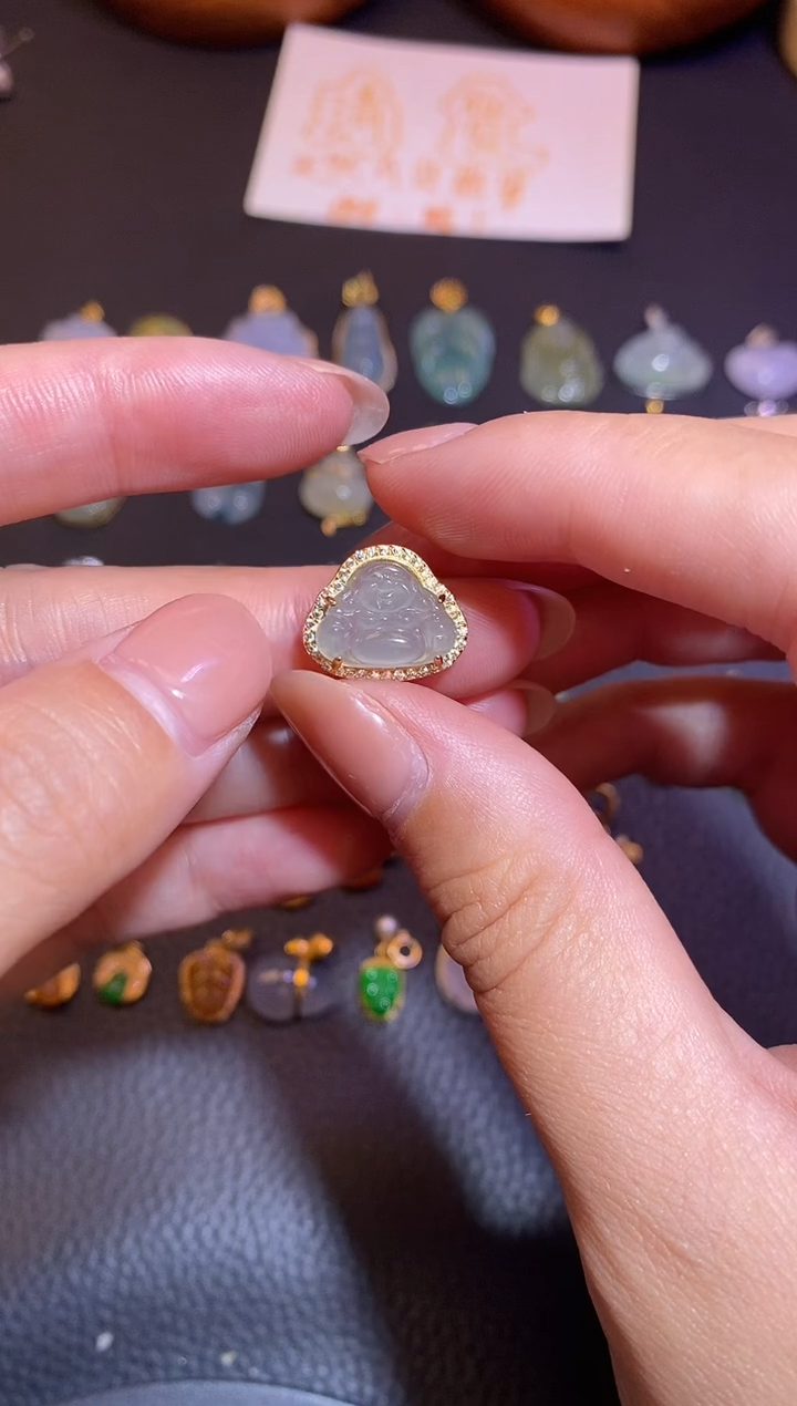 颈饰银S925镶嵌翡翠a货翡翠