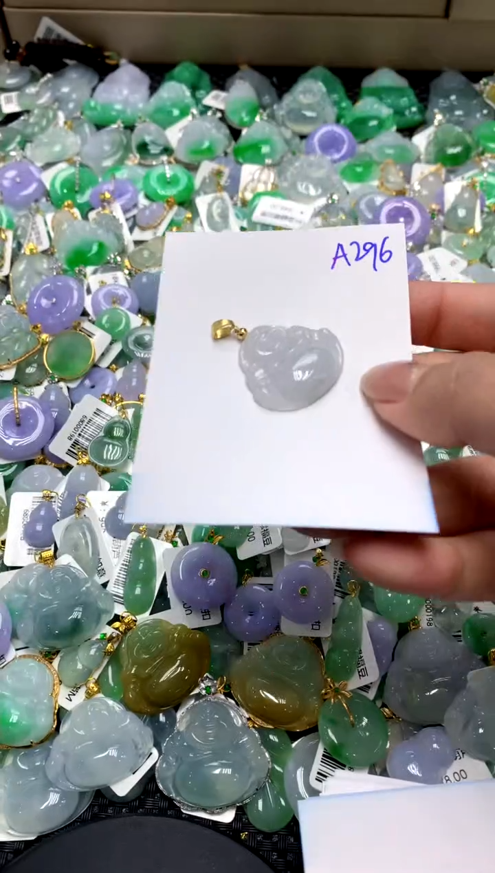 【闪购商品】翡翠颈饰合金11111111111111111