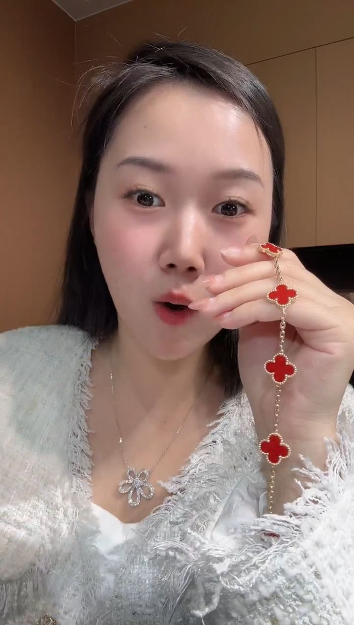 【闪购商品】玛瑙/玉髓手链18K金镶嵌红色k黄，五花手链GHJ