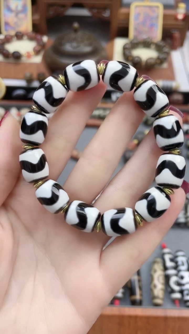 【闪购商品】玛瑙/玉髓手串未镶嵌牙牙手串