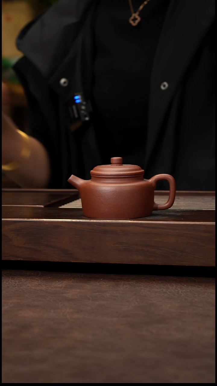 茶壶紫砂底槽清小德钟100cc左右