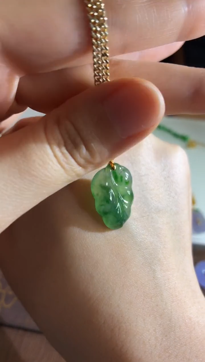 吊坠(不含链)18K金镶嵌翡翠吊坠