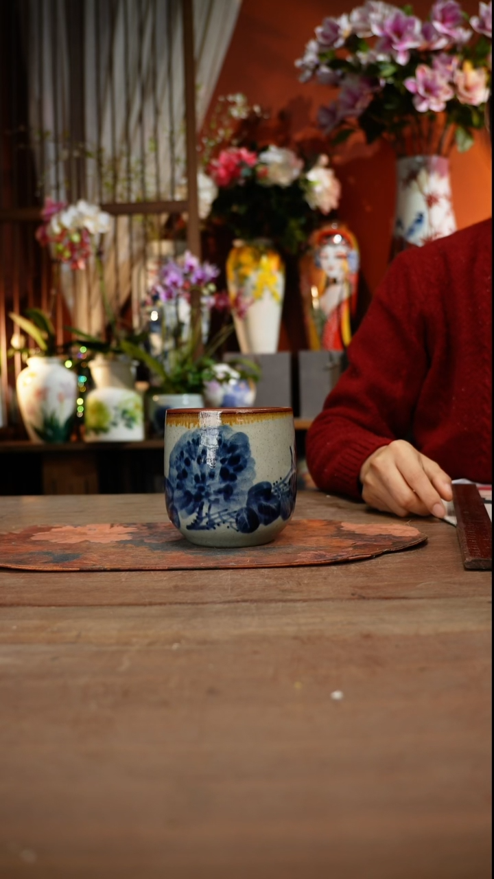 当代高温釉下彩手绘陶瓷餐具