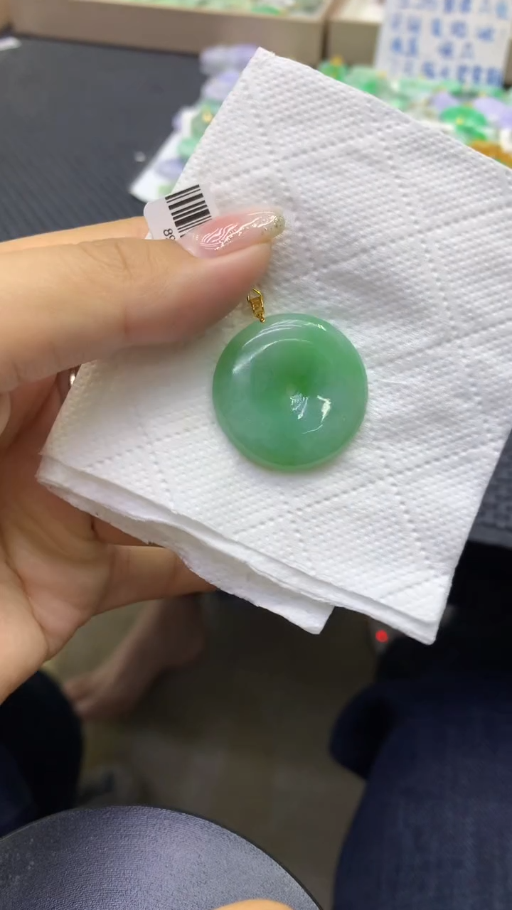 颈饰18K金镶嵌翡翠天然缅甸A货翡翠