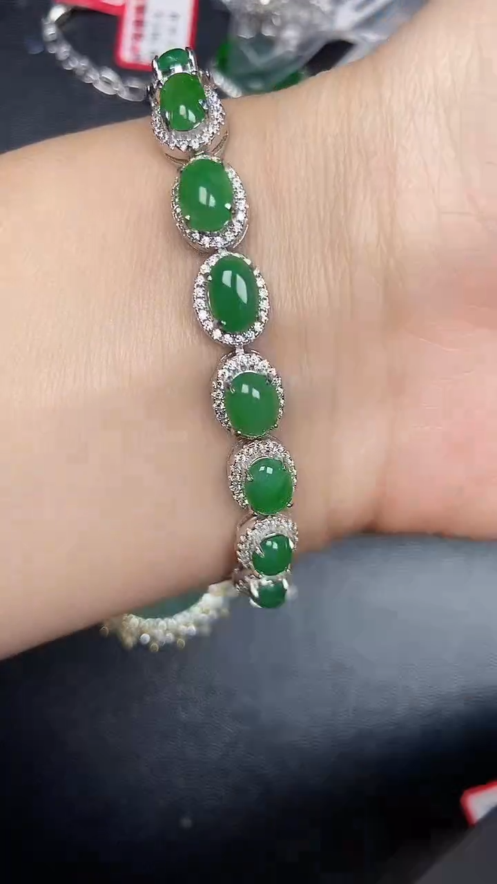 银S925镶嵌戒指翡翠1500