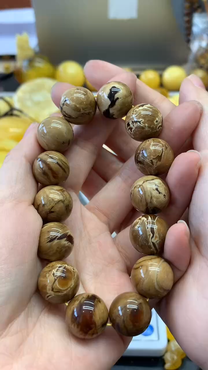 未镶嵌琥珀珠宝奇石901微瑕