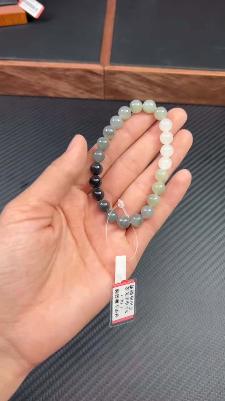 【闪购商品】和田玉手串未镶嵌若羌微色差卡8