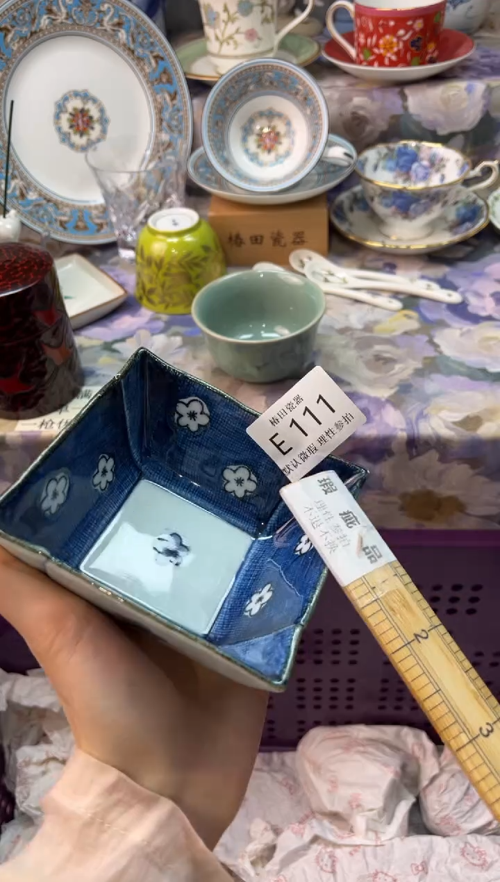 瓷片阿*塔瓷片瓷片          E 111