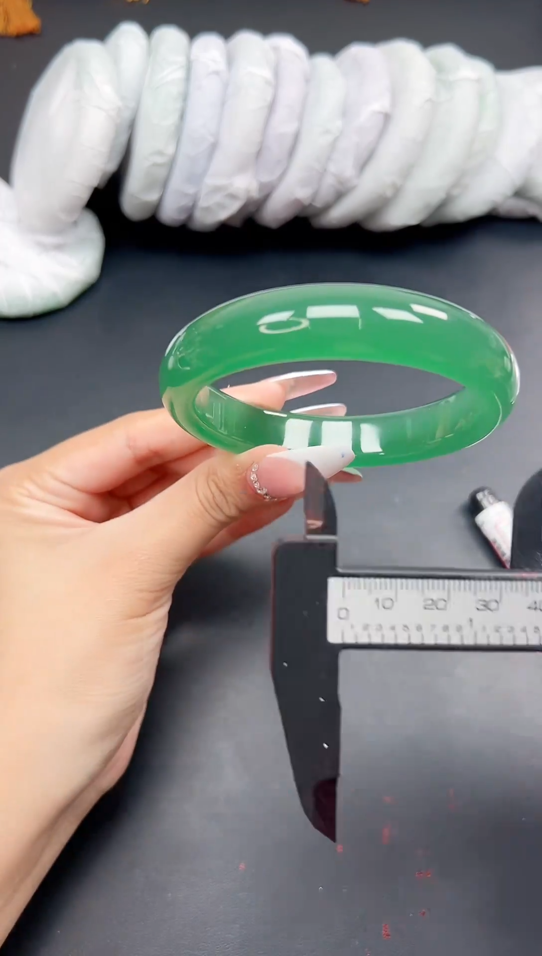 精品手镯，一物一拍J-082