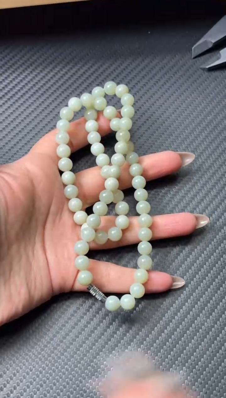 项链未镶嵌和田玉且末近矿微色差长链卡8