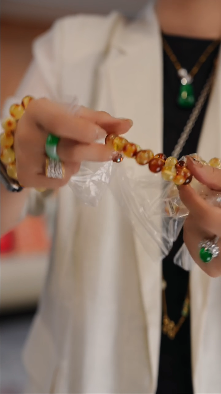 手串随机发手串随机发手串随机发