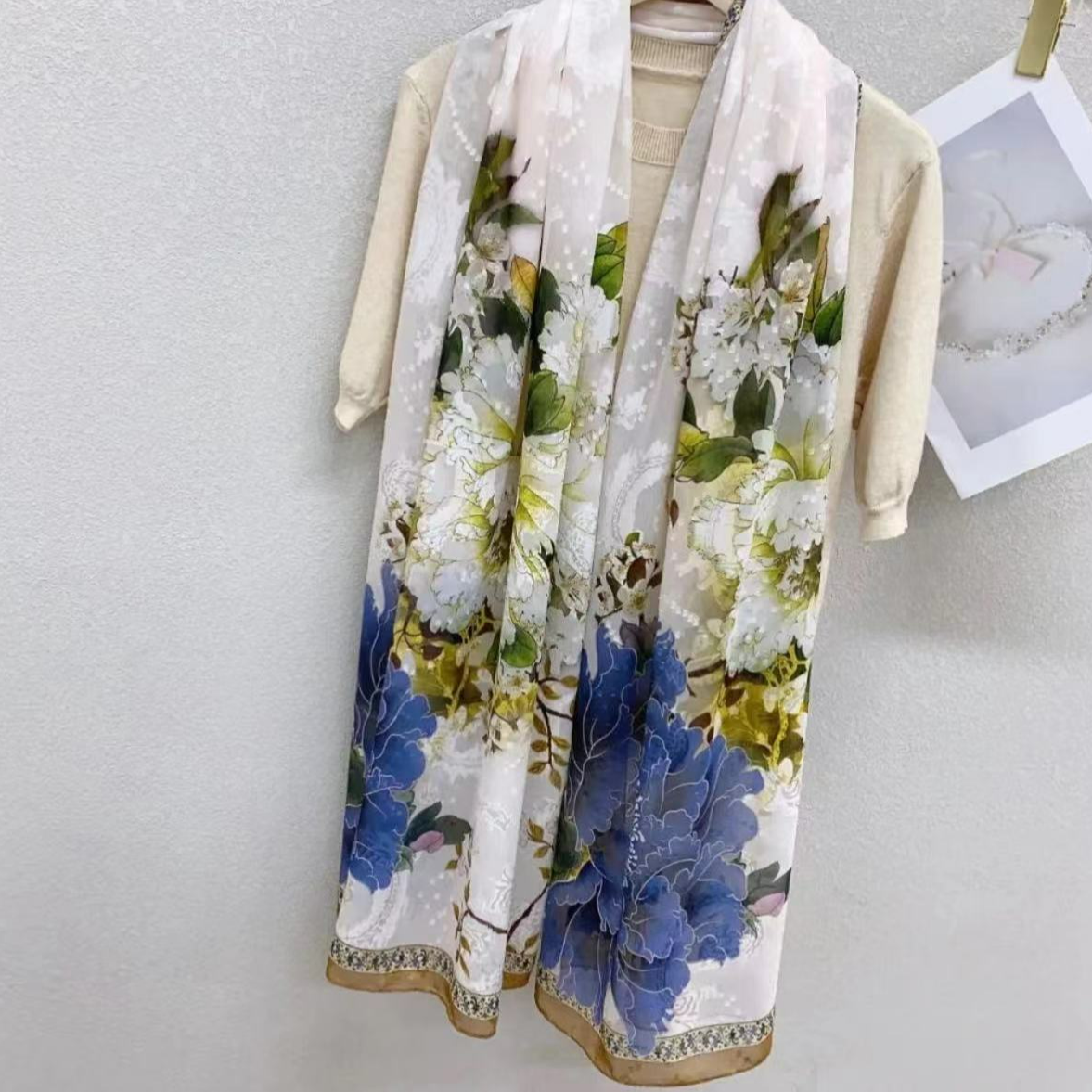 【花梦】A175*75香韵剪花提花设计时尚丝巾围巾披肩