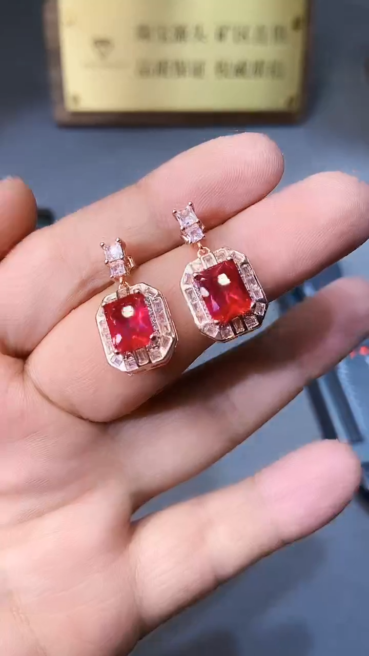 【闪购商品】红宝石耳饰银S925镶嵌354