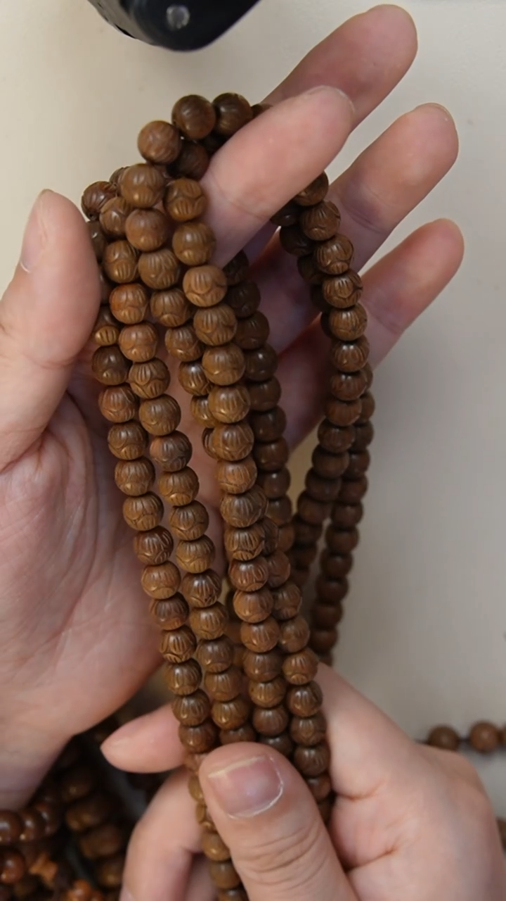 【闪购商品】檀香木手串/手链2010老山檀香老物件0.8圆珠多圈
