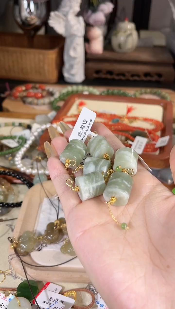 吊坠(不含链)银S925镶嵌和田玉多样性发其一孤品默认微瑕