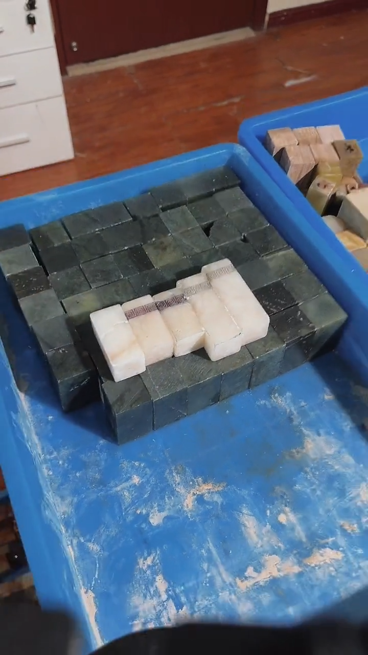 老挝石腾**画瑕疵不规则章