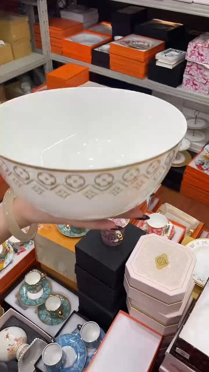 杯鸿辉家品牌瓷器，京东包邮！