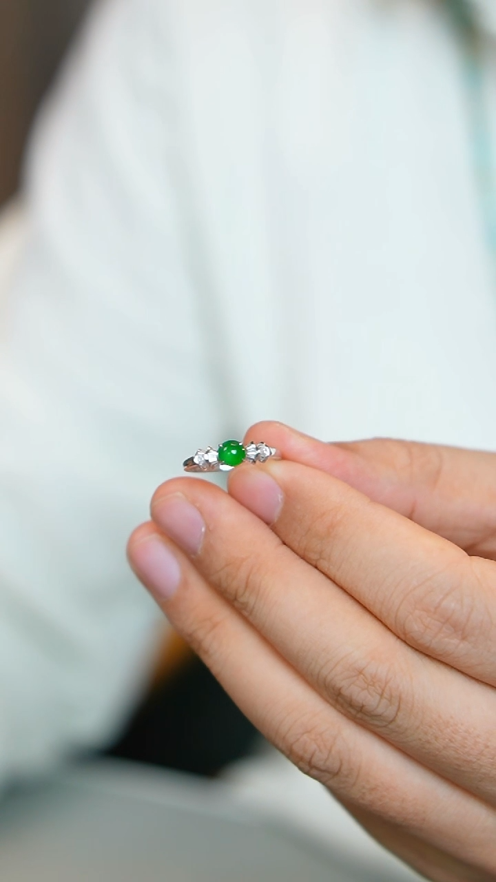 【闪购商品】翡翠戒指18K金镶嵌翡翠戒指/GG/1