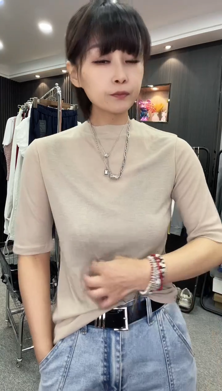 24765卡其色大码