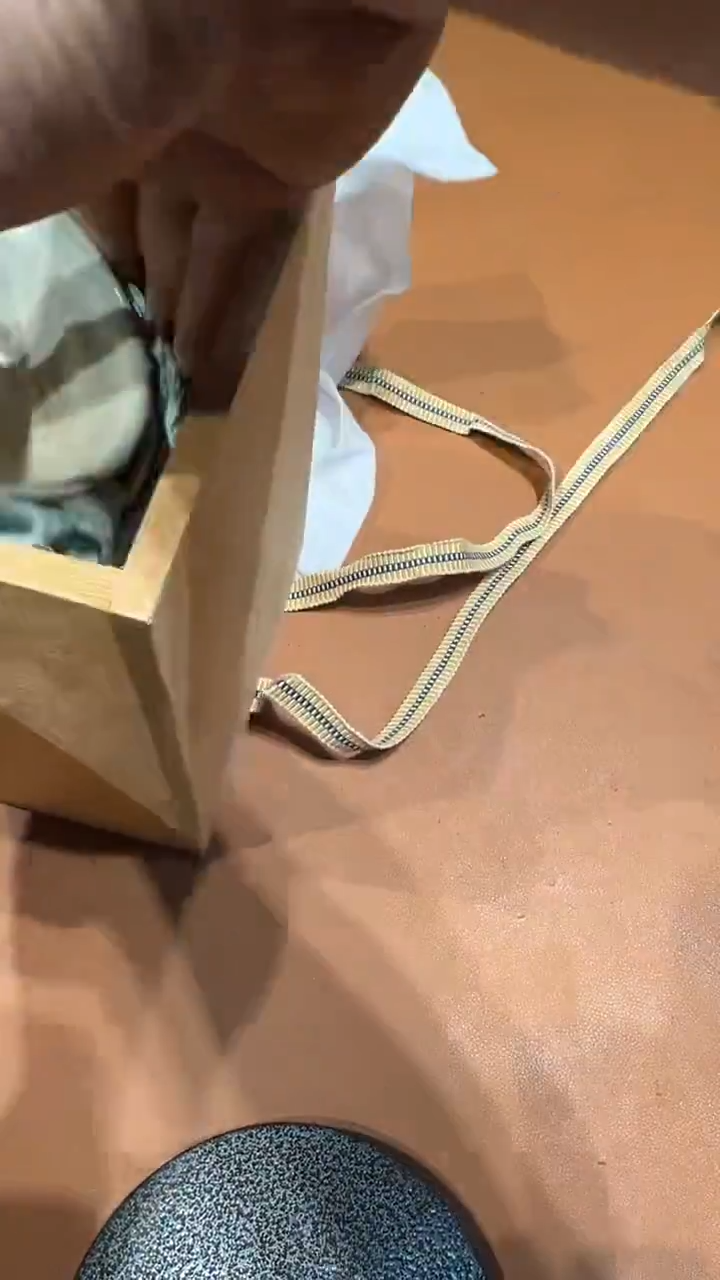 其他陶大*阿达西日瓷摆件405