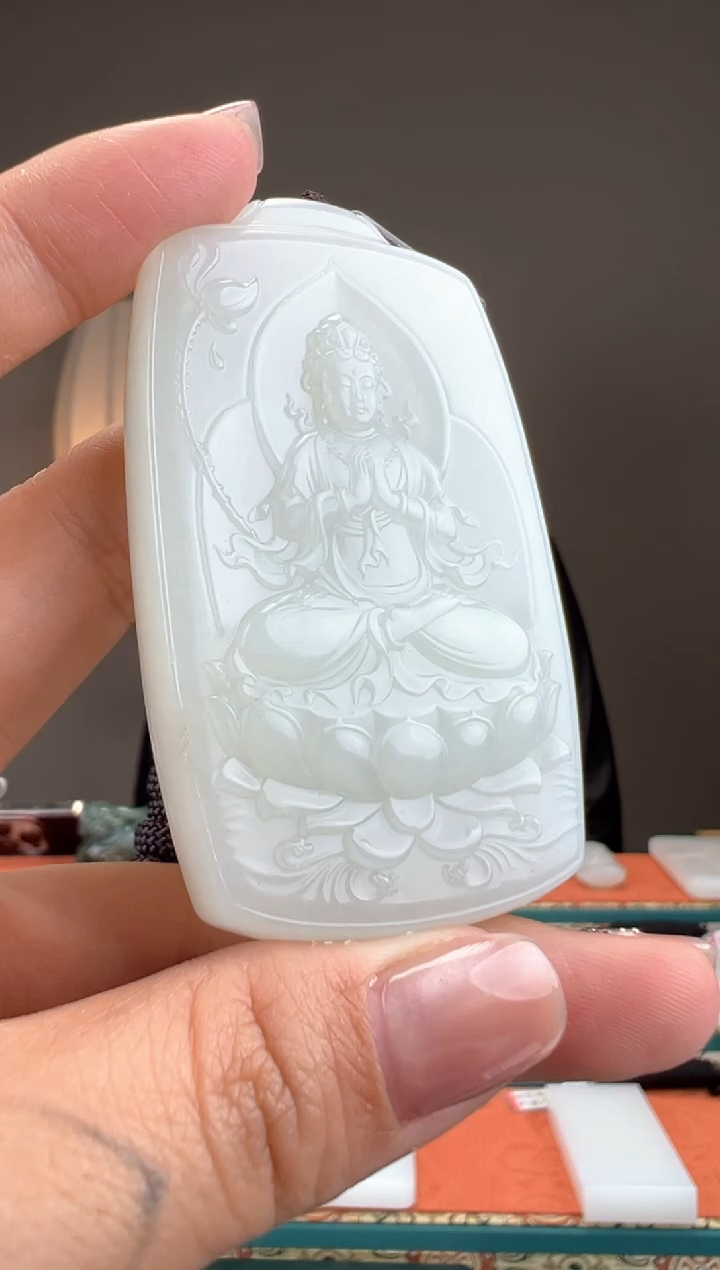 【闪购商品】和田玉颈饰未镶嵌1