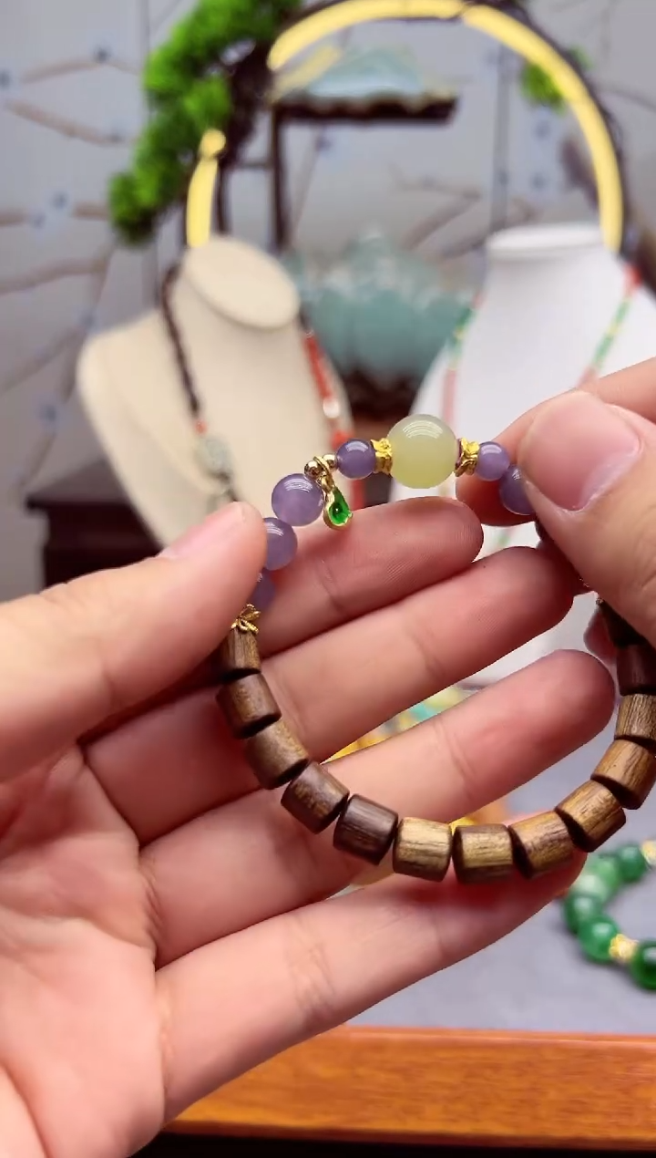 【闪购商品】和田玉手链14K金镶嵌S27`````