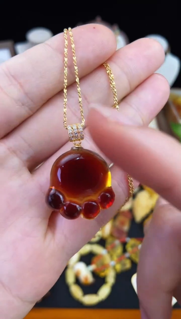 琥珀未镶嵌珠宝奇石柒月