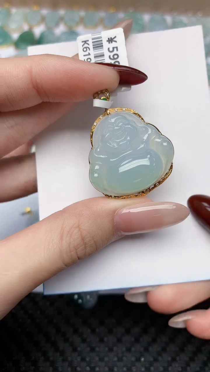 【闪购商品】翡翠颈饰18K金镶嵌天然翡翠a货