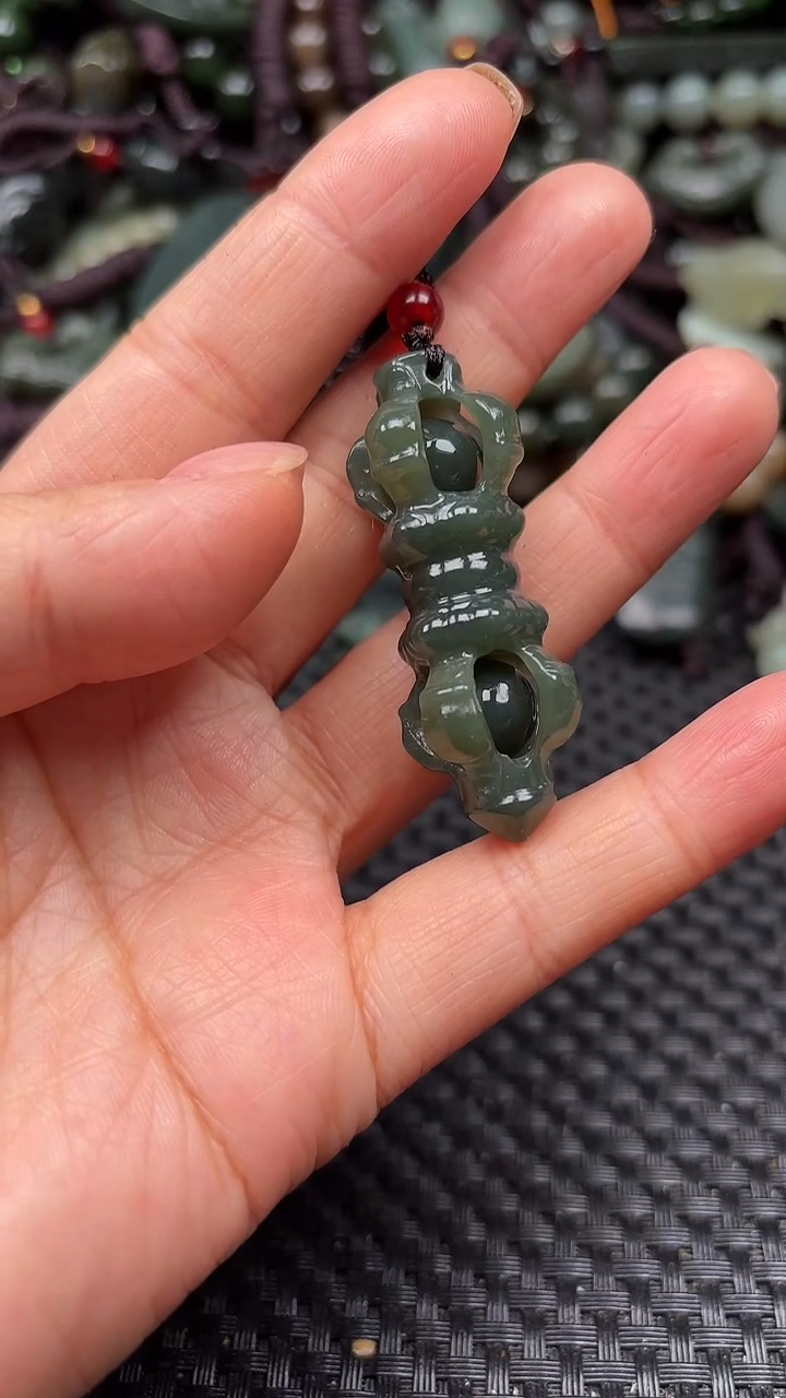 【闪购商品】和田玉颈饰未镶嵌.