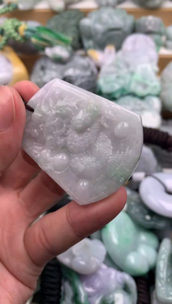 吊坠(不含链)未镶嵌翡翠1