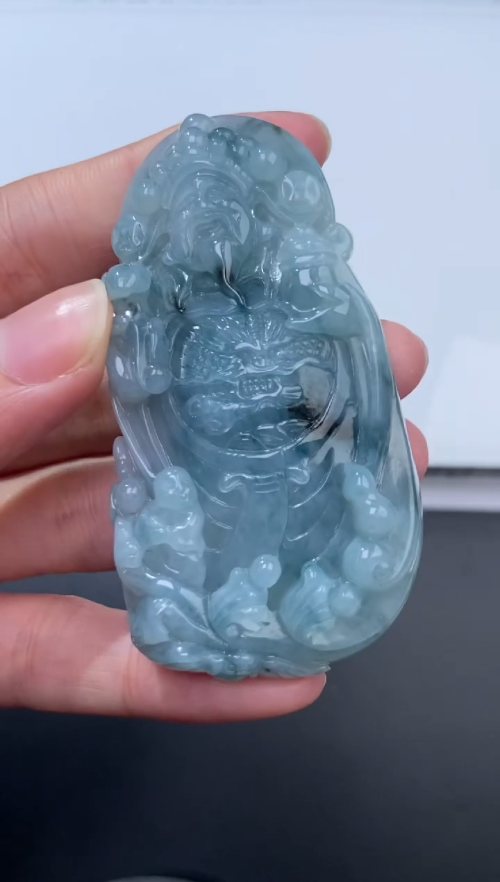 未镶嵌挂件翡翠371617    多人 