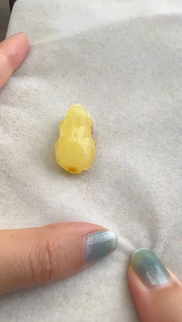 【闪购商品】琥珀裸石未镶嵌10217026-吊坠