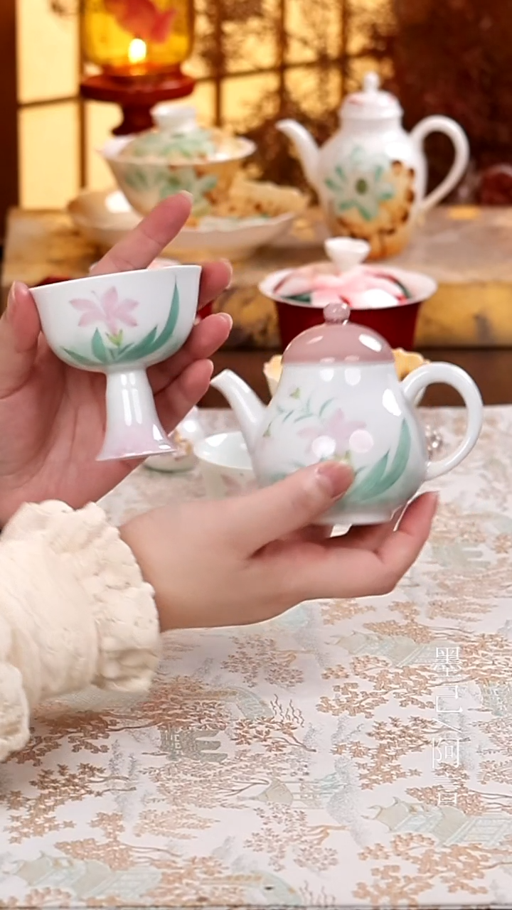 茶壶加茶杯                     