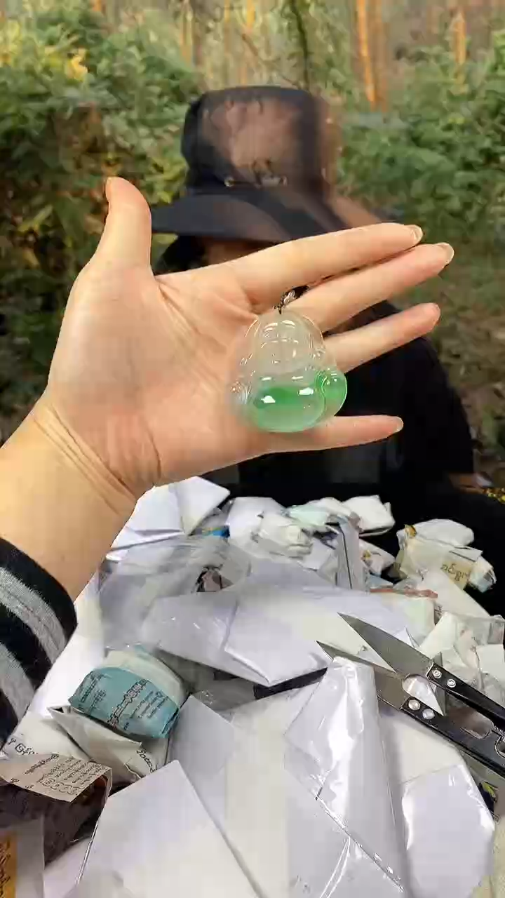 满色吊坠 所见即所得！！