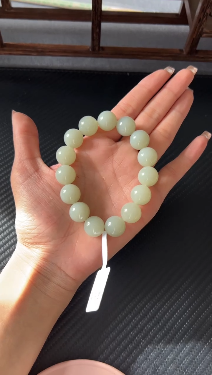 未镶嵌手串和田玉且末微色差近矿卡14