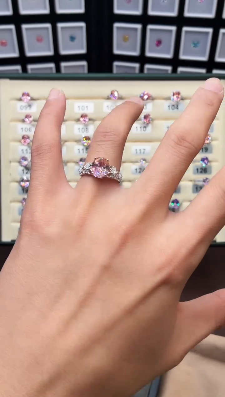 戒指彩色蓝宝石银S925镶嵌1888