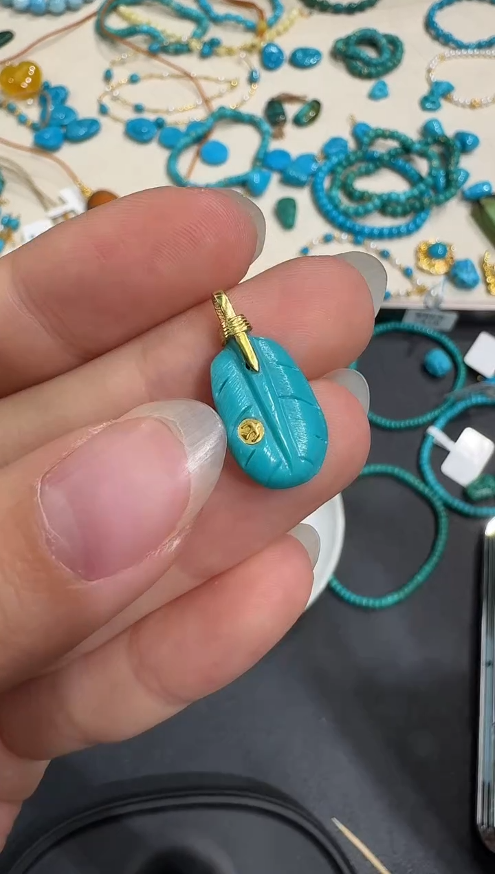 18K金镶嵌绿松石吊坠X0102-1195-181