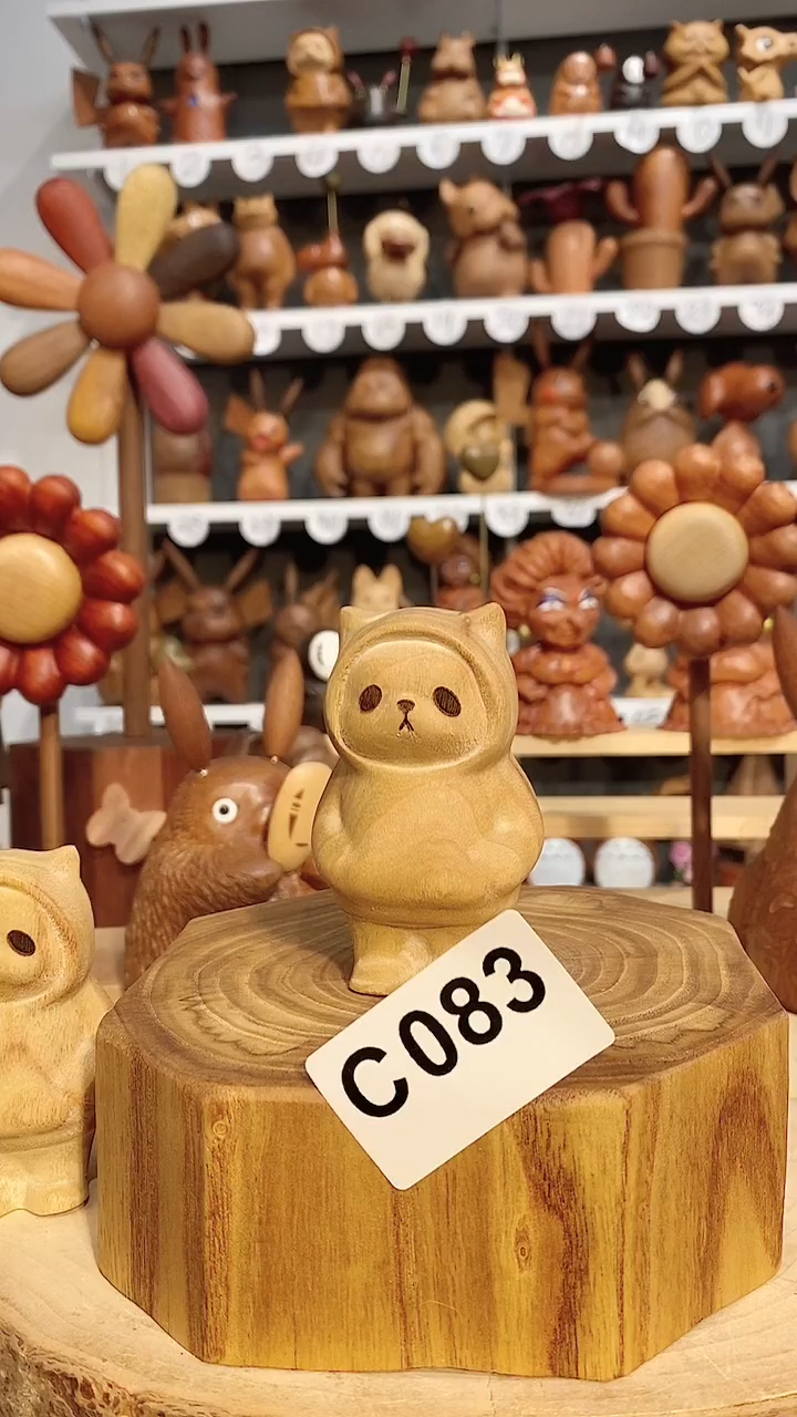 【闪购商品】木木雕摆件可爱卡通