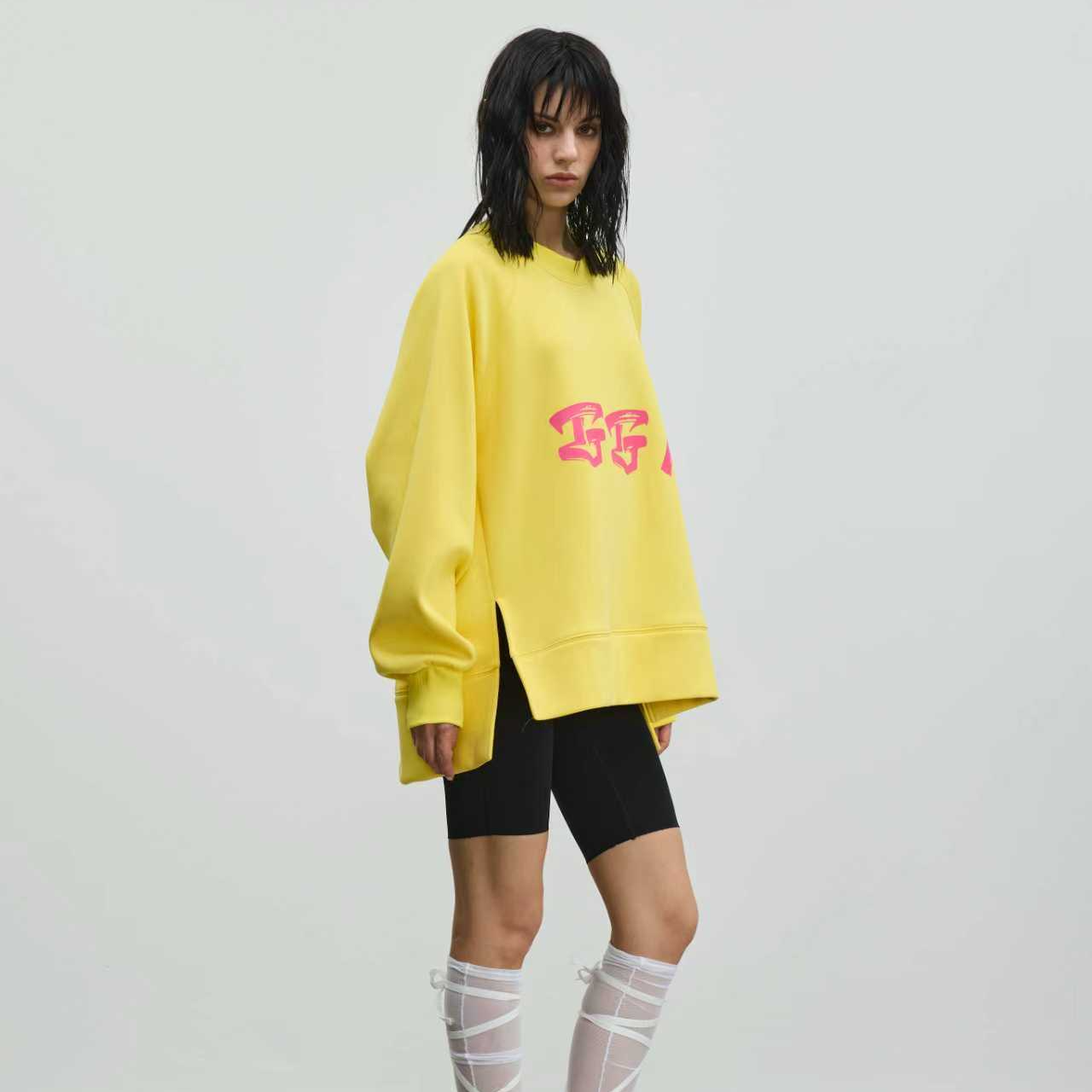 GGAHOLIDAY秋冬美式休闲宽松开叉情侣长袖圆领时尚卫衣-153243