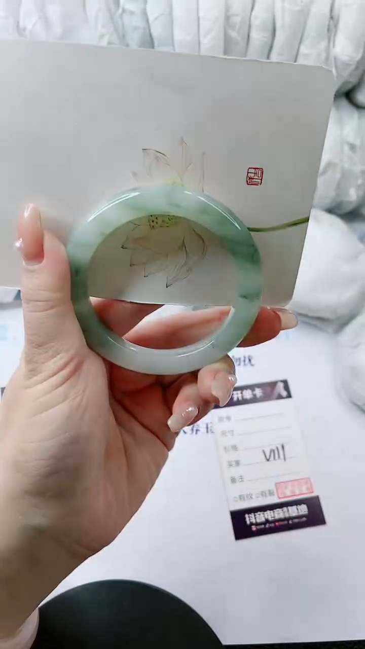 【闪购商品】石英质玉手镯未镶嵌多样性发货V111
