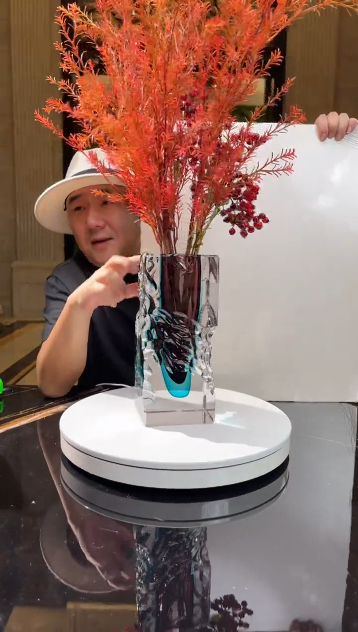 【闪购商品】摆件AJ1010094时间的边缘花器