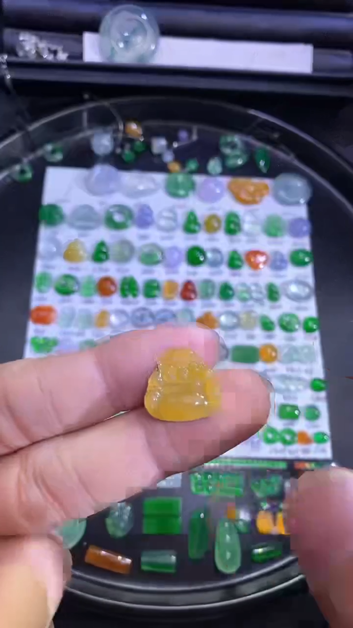 未镶嵌挂件翡翠佛公