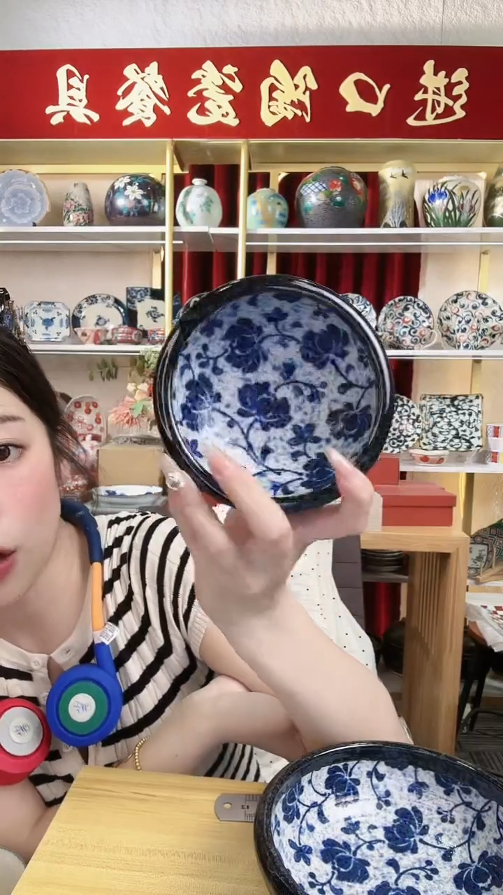 陶瓷舞兰13cm加厚钵一个